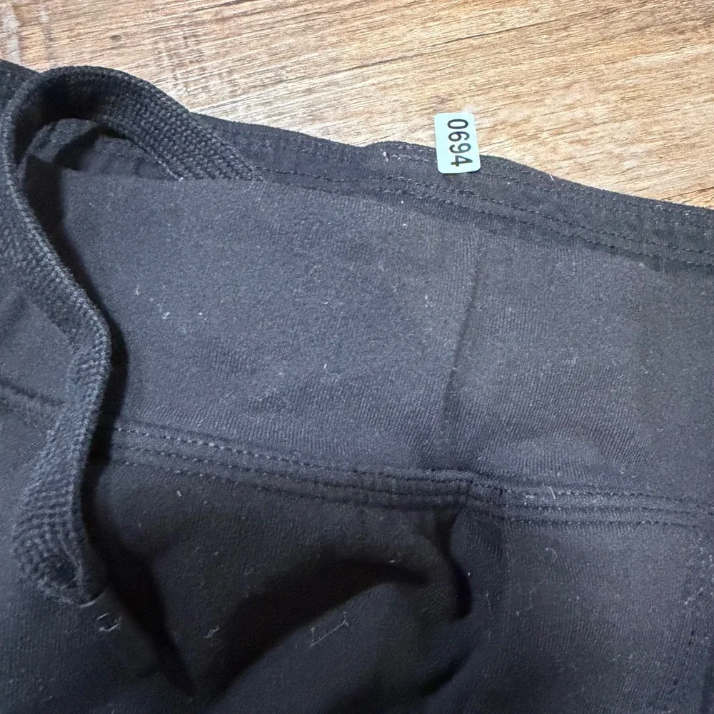 Lululemon Mens City Sweat Shorts Black Size L Raw Hem Athletic Loungewear 0694